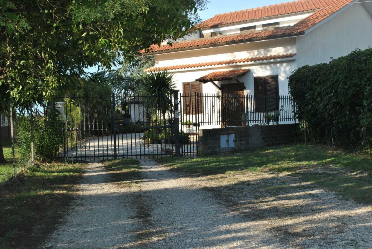 Villino Alle Terme Viterbo Exterior foto